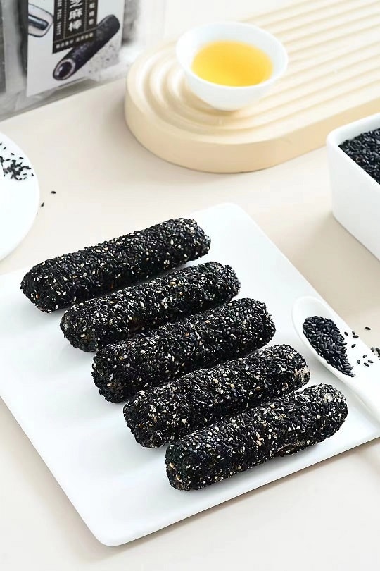 蘑菇风暴 【夹心黑芝麻棒】夹心芝麻香三层口感 200克 乌黑秀发 米香浓郁 蓬松绵密