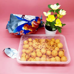 [Korea Direct] Orion Squid Peanuts 98g, 4 pieces 392 g