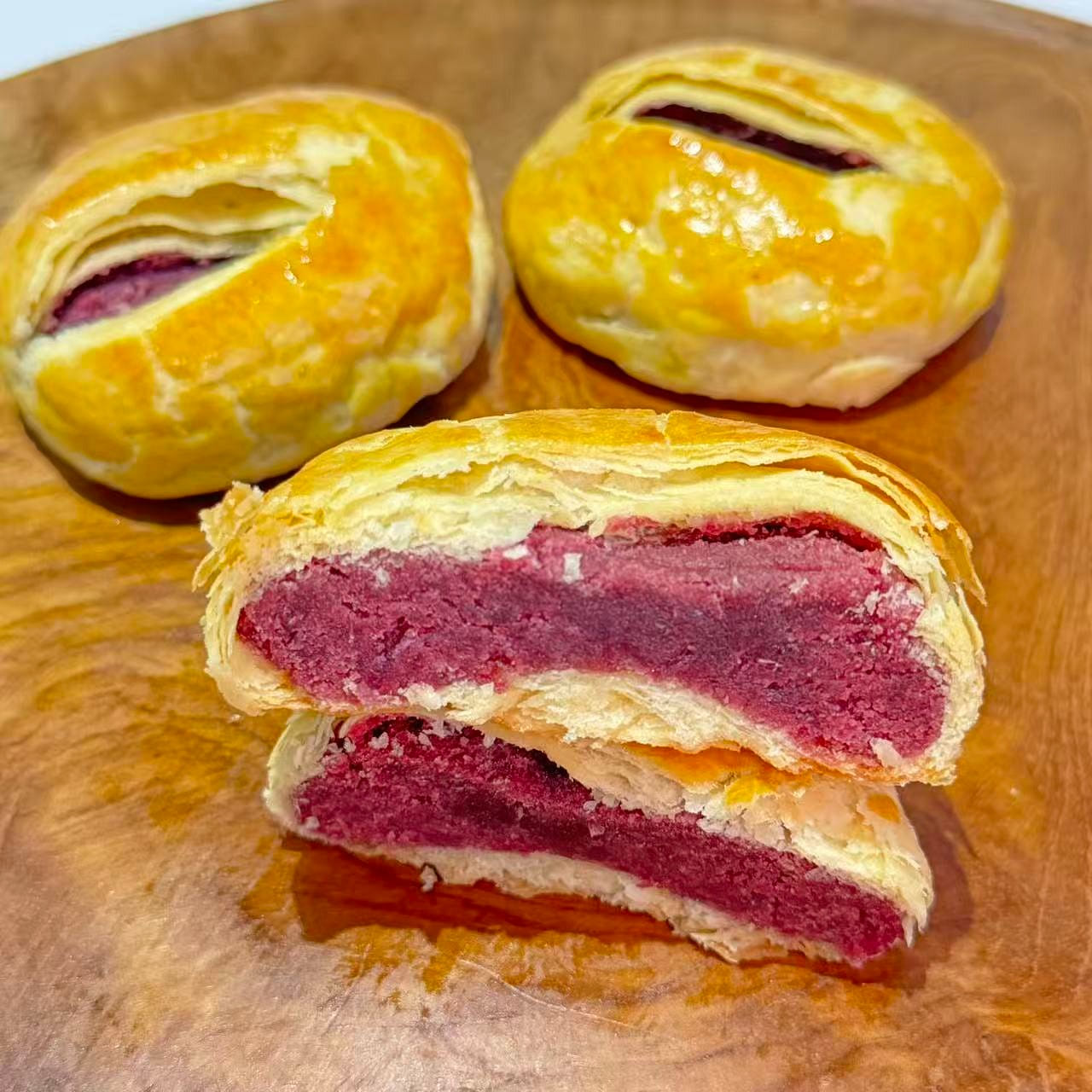 Pastel de ube 3 piezas 1 Caja de