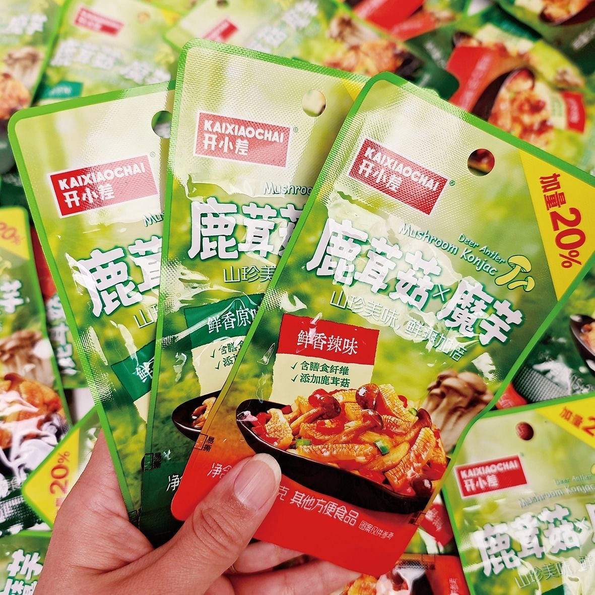 開小差鹿茸菇魔芋小零食混合口味8小袋 8 包