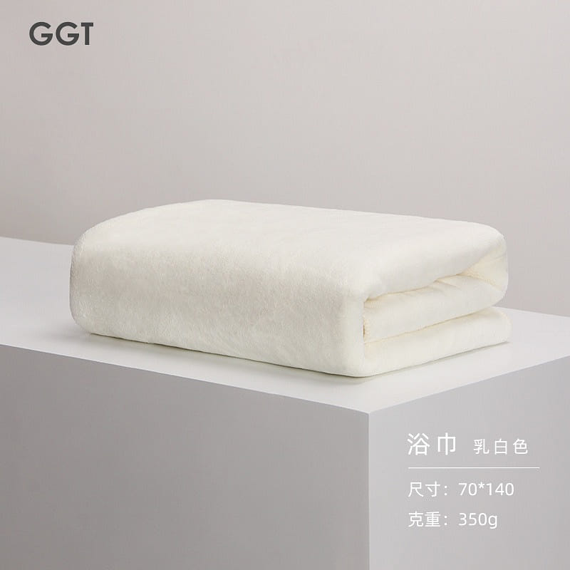 The GGT snowflake fleece bath towel is milky white 1 개