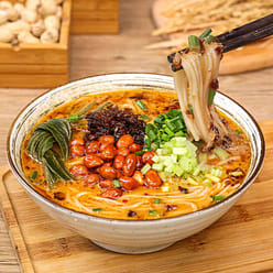 Majiang Rice Noodles 484 g