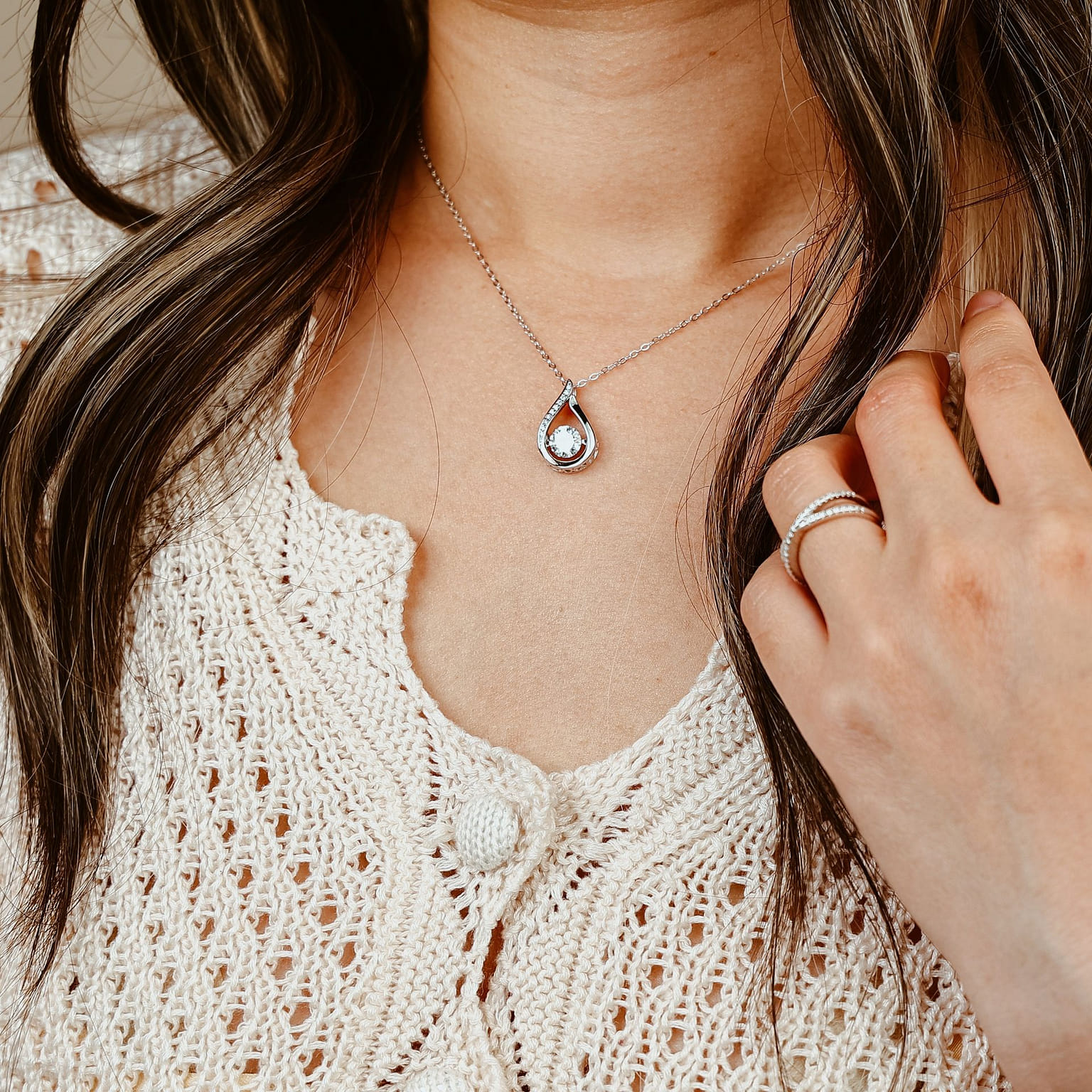 Ocean Serenade Moissanite Diamond Necklace 1 Carat 1 ส่วน