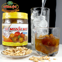 [Tan Loc] Preserved Apricot Jar 600g 600 g