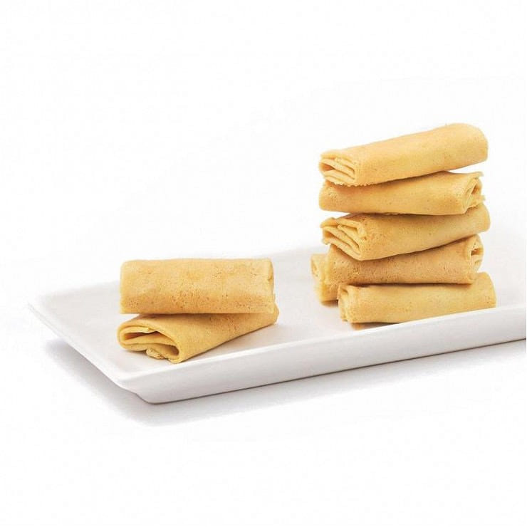Hang Heung Cake Shop Phoenix Rolls With Sesame And Desiccated Coconut 6 Pieces 1 ส่วน