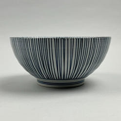 Made-in-Japan Shima Sanuki Soba Udon Noodle Navy Stripes Bowl, 7.25" dia. 32 oz 1 each