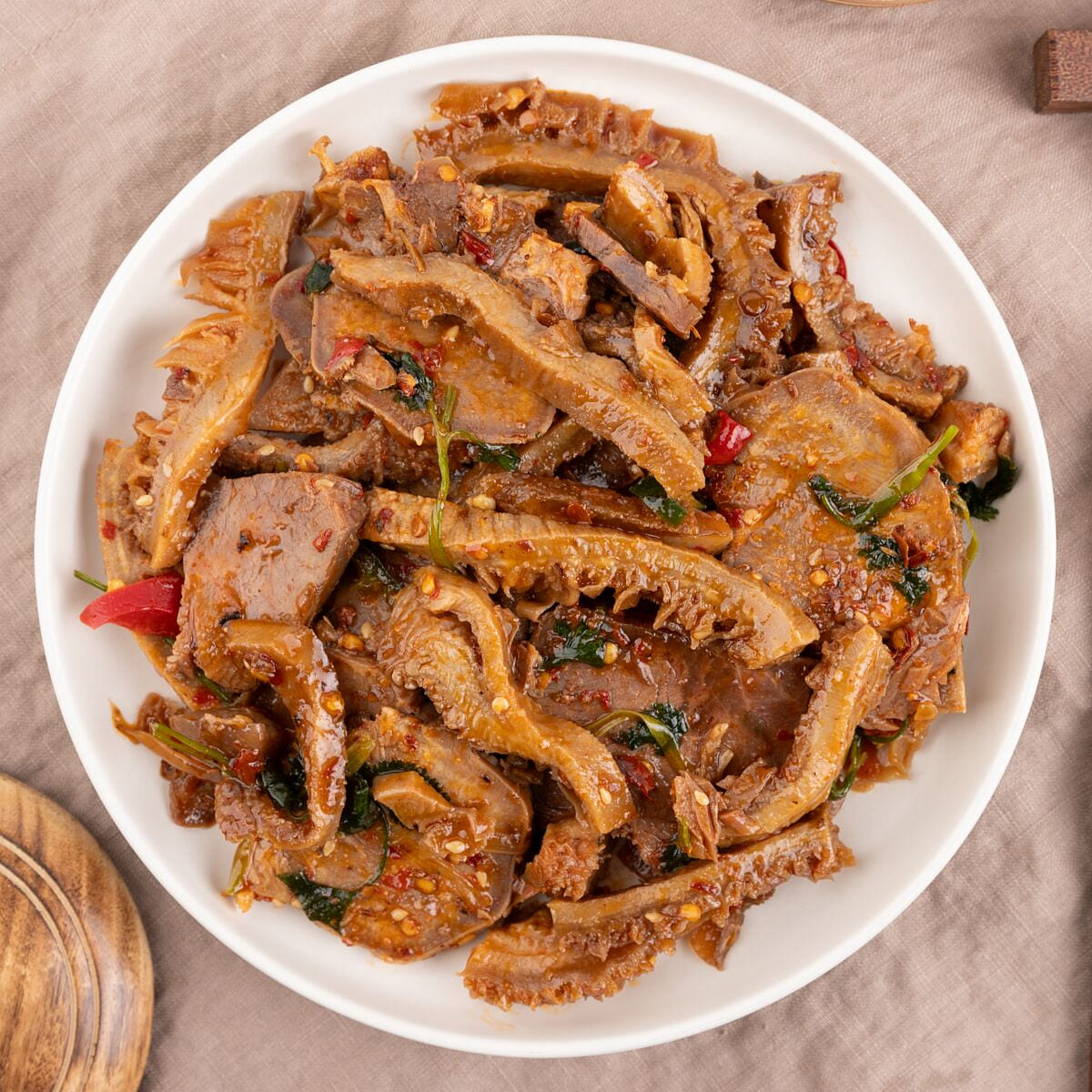 Sliced beef, tripe and pork tongue in chili sauce 1 個