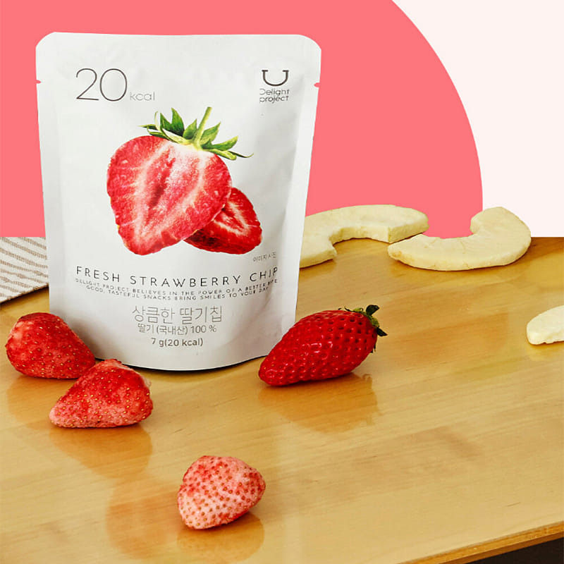 Korea Oliveyoung Organic dried fruit. Sweet and sour dried strawberry7g*1 1 개