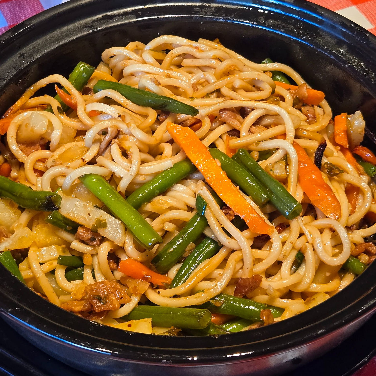 Pork and Green Bean Braised Noodles 600g 1 each