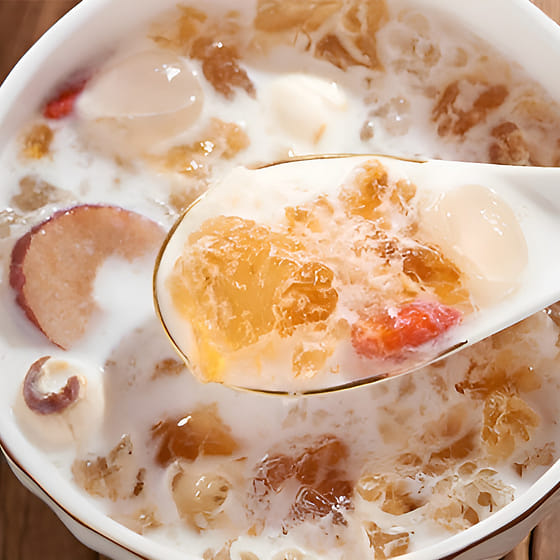 weee_bakery_Tragacanth Gum & Peach Gum Sweet Soup 500ml 1 phần