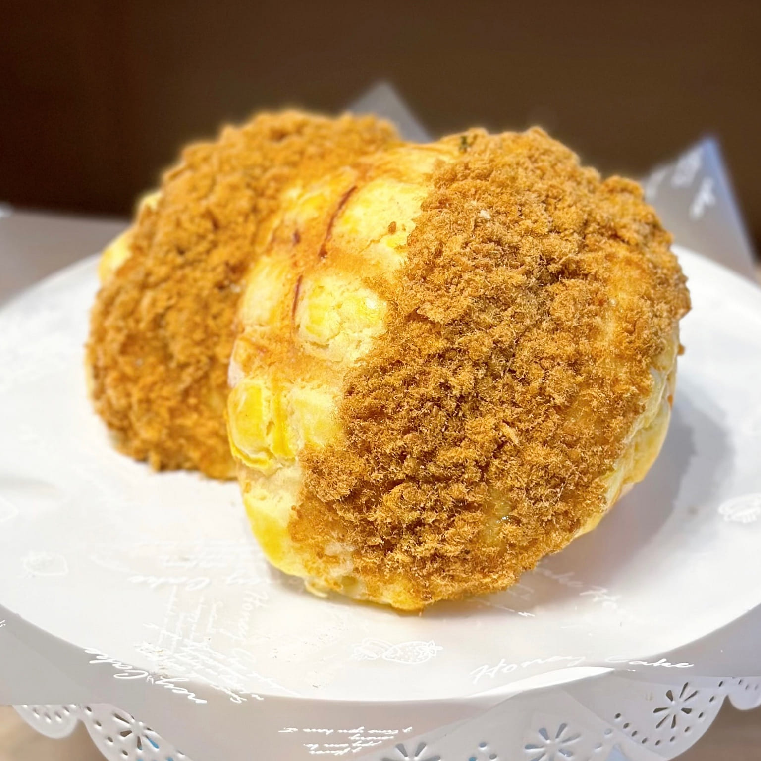 Dry Pork Floss Bolo Bun 1 cái