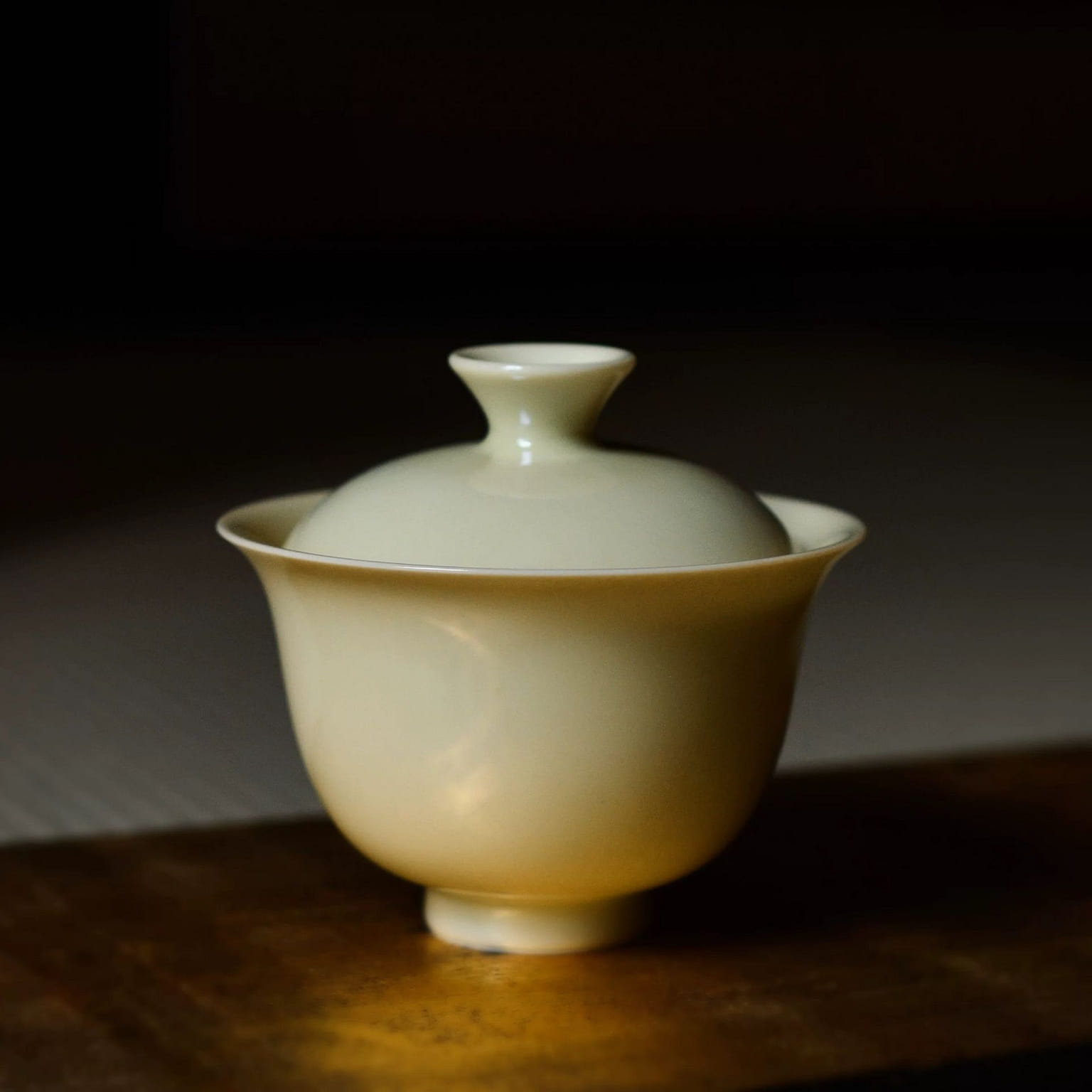 Ivory Glazed Porcelain Gaiwan 1 count