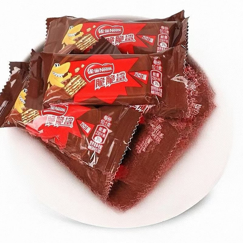 Chocolate milk flavored wafer snacks*6 pieces 6 each