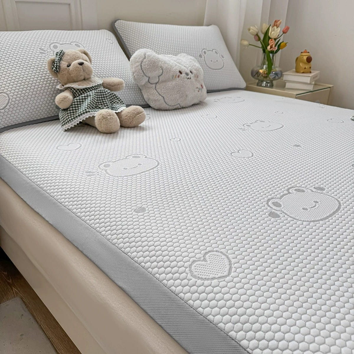 Cool Mat Little Bear Grey 150*200cm+Pillowcase*2 1 each