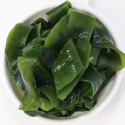 Sea Fortune Kelp Slices and Dried Kelp Sprouts 80 g