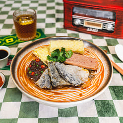 [3 bags of acid and spicy authentic delicious] Lianggongfang Hong Kong-style fat 3 each