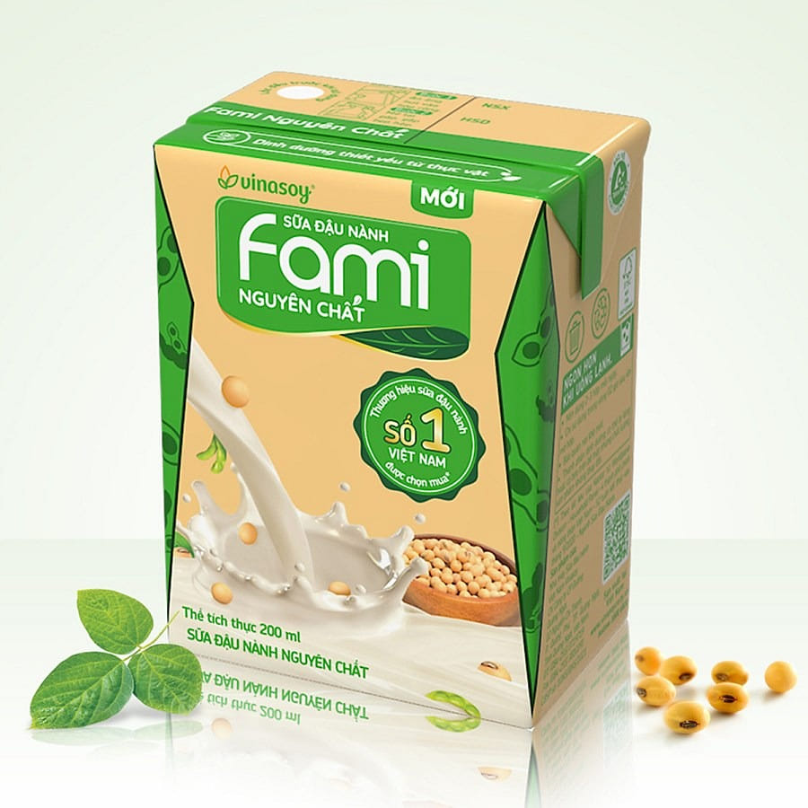FAMI ORIGINAL  SOYBEAN MILK (PACK of 6-200ML) 1 pack
