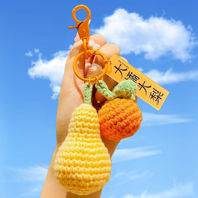 Cute woolen wind Vegetable series car keychain quirky keychain pears 1 개입