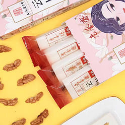 Lao Xiang Zhai Walnut flavor of cloud cake 188g*1 box 188 g