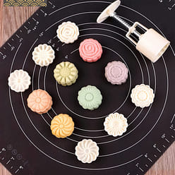 Mid-Autumn Festival DIY Hand-Pressure Moon Cake Mould, 50g Moon Cake Mold Set 50 g