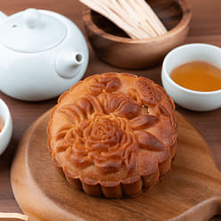 Mung Bean & Durian Mooncake w Egg Yolk175g 1 each