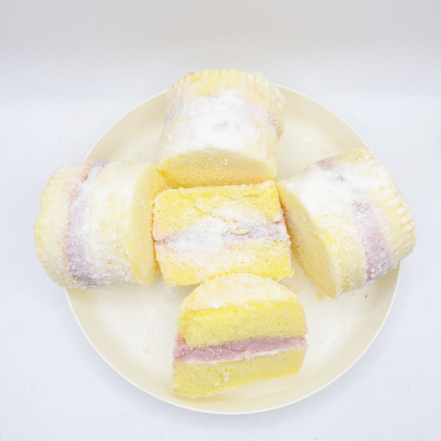 Taro Mousse Snowy Bun 4 cái