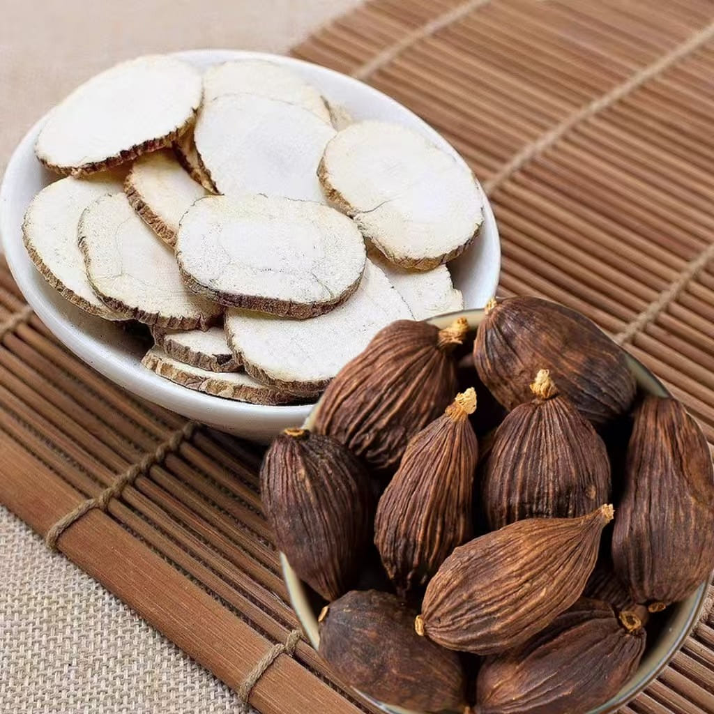 Danmei Bai Zhi 50g+Grass Fruit 50g Selected Large Sulfur Free White Stop Tablets for Removing Odor, Relieving greasiness, Braised Flavor and Seasoning 100 g