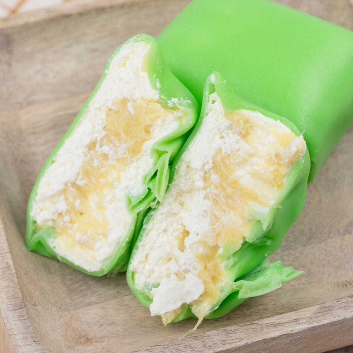 Durian Pancake 2 count