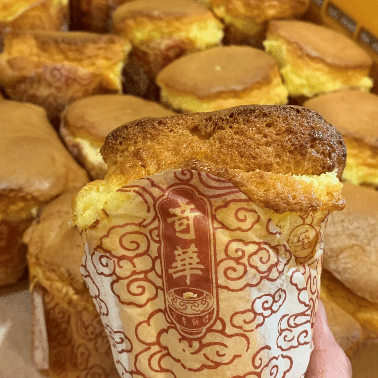Kee Wah Paper Wrapped Sponge Cake 1 count