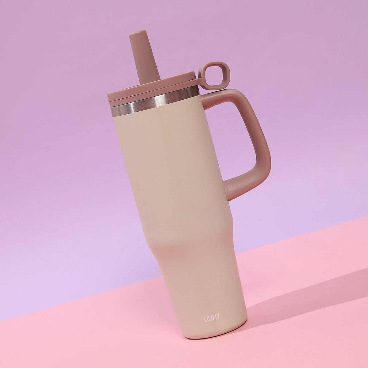 Lilifiy white Tumbler with straw lid and handle with cup accessories 0.75 ออนซ์ของเหลว