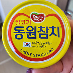 동원 라이트 스탠다드 참치 (150g x 8pieces) 1 케이스