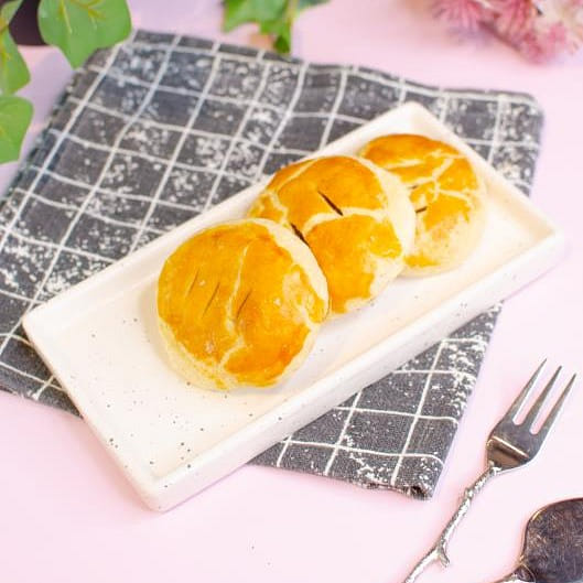 weee_bakery_Pineapple Cake 3 count