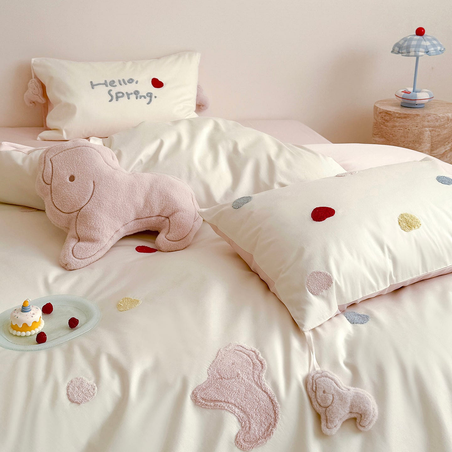 Spring Pony Ltd.Ed. Bedding Set White-Queen 2000 g