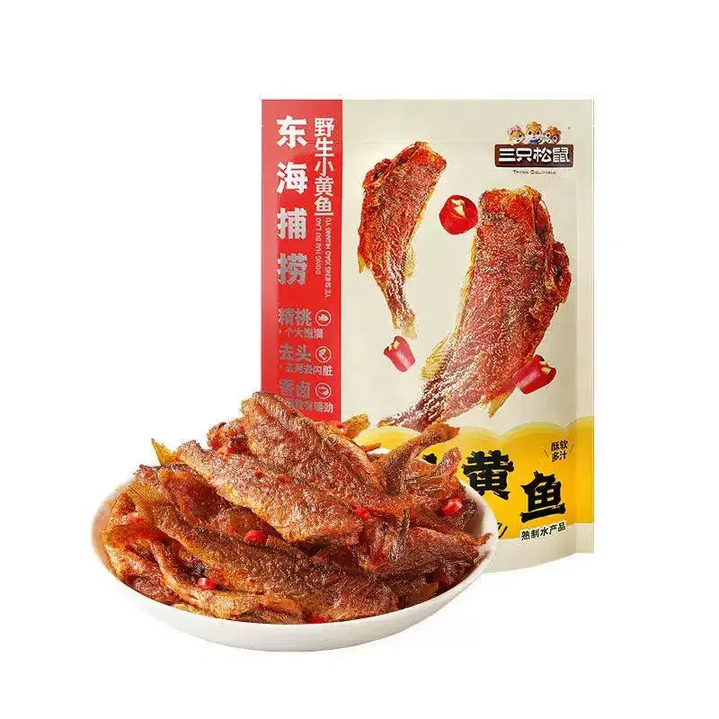 Three Squirrels Crispy Small Yellow Fish 96g 96 g