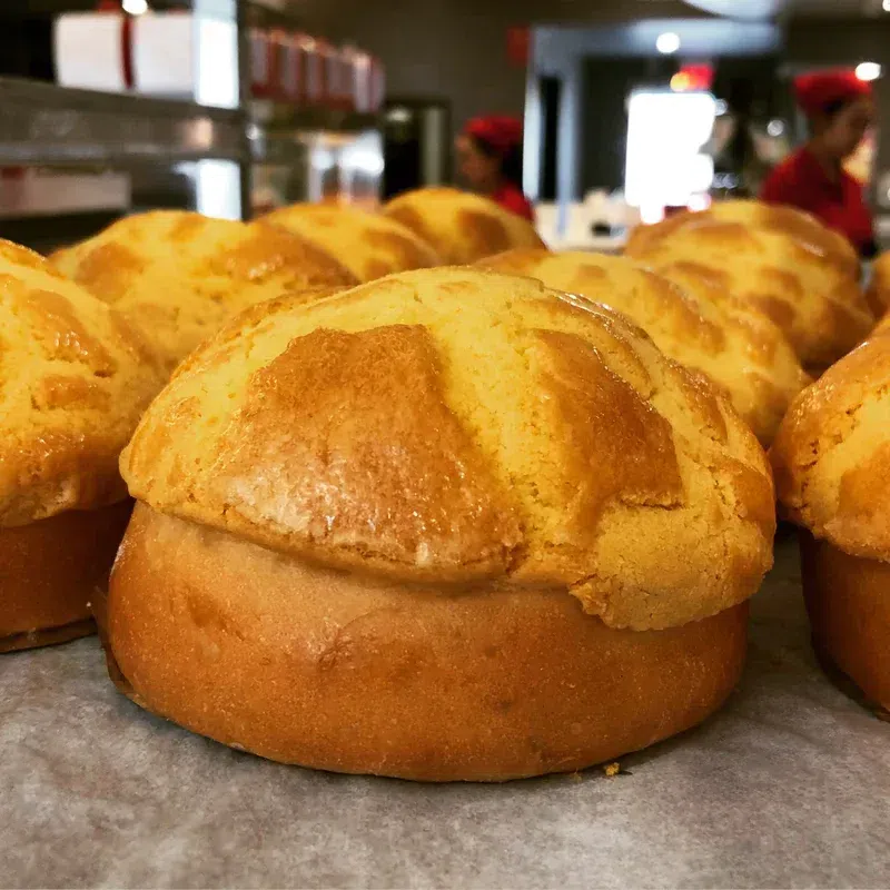 Pan crujiente de piña (2 unidades) 1 each