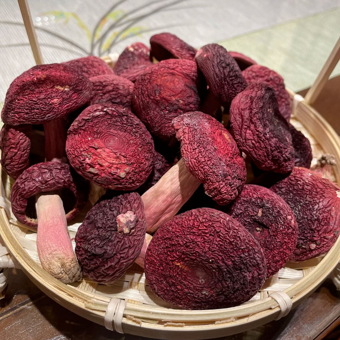 1ozRussula Mushrooms+1ozDried Wild Black Truffles 1 ส่วน