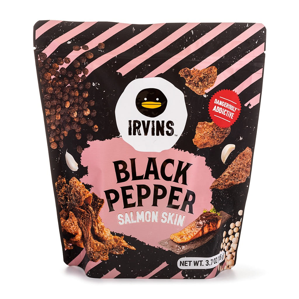 Irvins Black Pepper Salmon Skin 105 g