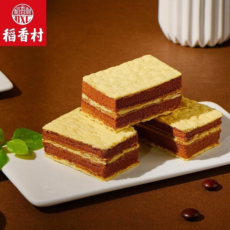 Rice fragrant village cake Napoleon cake Beijing specialty cream bread cake snac 1 ส่วน