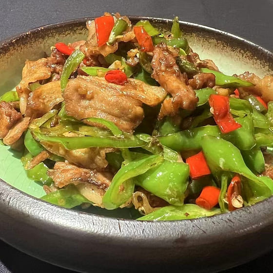 weee_freshgourmet_Stir-fried Pork with Chili Peppers 350 g