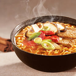 Nongshim Shin Ramyun (Shiitake Flavor) 120g*5bags 600 g