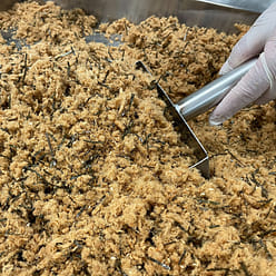 Sesame Seaweed Pork Sung 6 oz