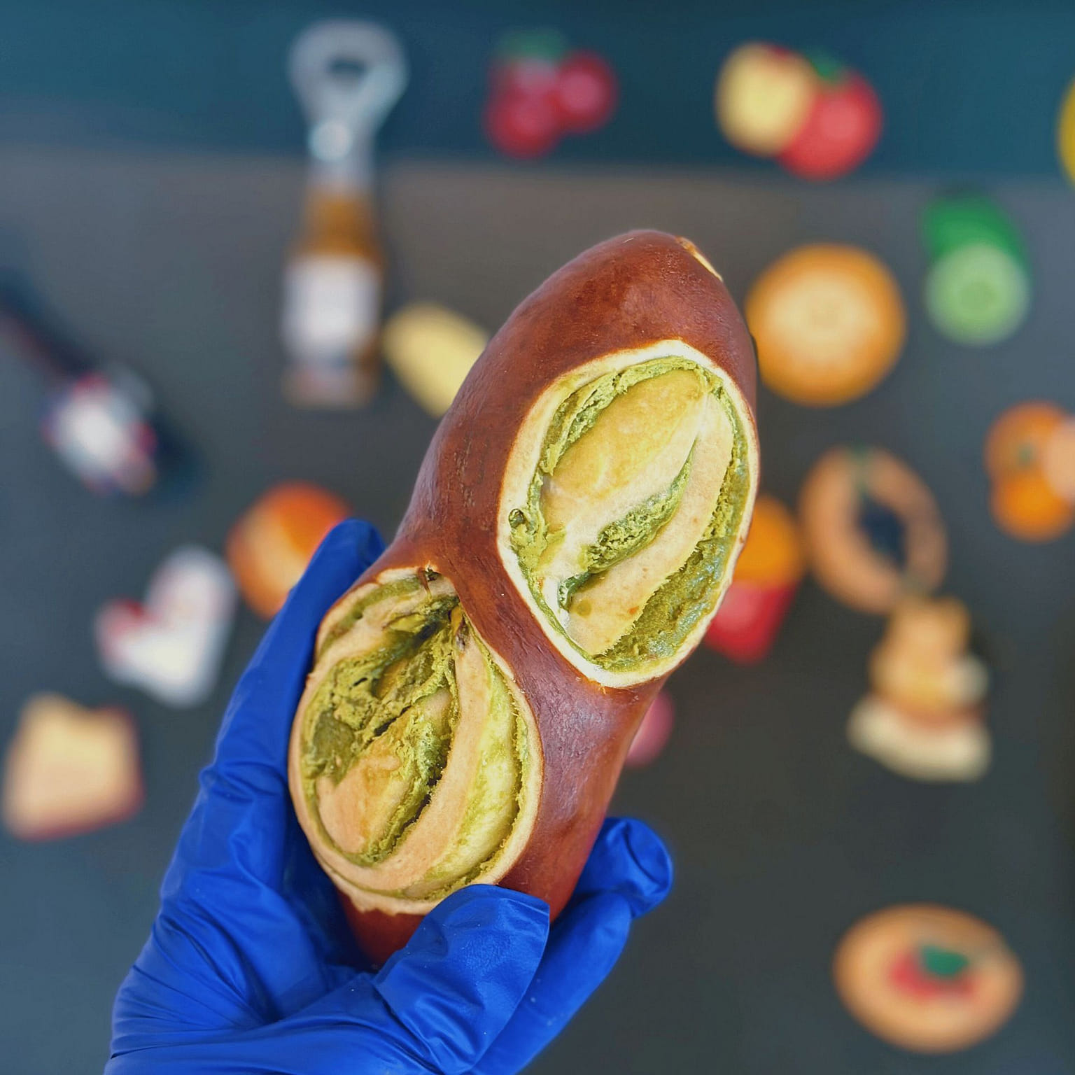 Pistachio Cream Cheese Pretzel 90 그램