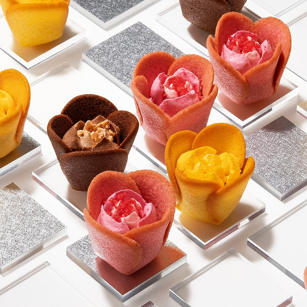 [Japan Post]  Tulip Rose Valentine's Day Gift Cream Flower Cookies 6 pieces 1 กล่อง