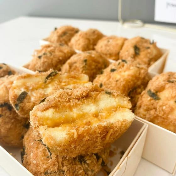 weee_bakery_Salted egg yolk meat floss cake 1 box