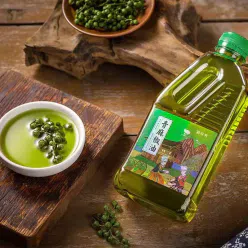 Welcome Fragrant Green Sesame Pepper Oil 400ml * 1 Bucket Sichuan Specialty Rice Noodles Cold Salad Sichuan Pepper Vine Pepper Oil 400 ml