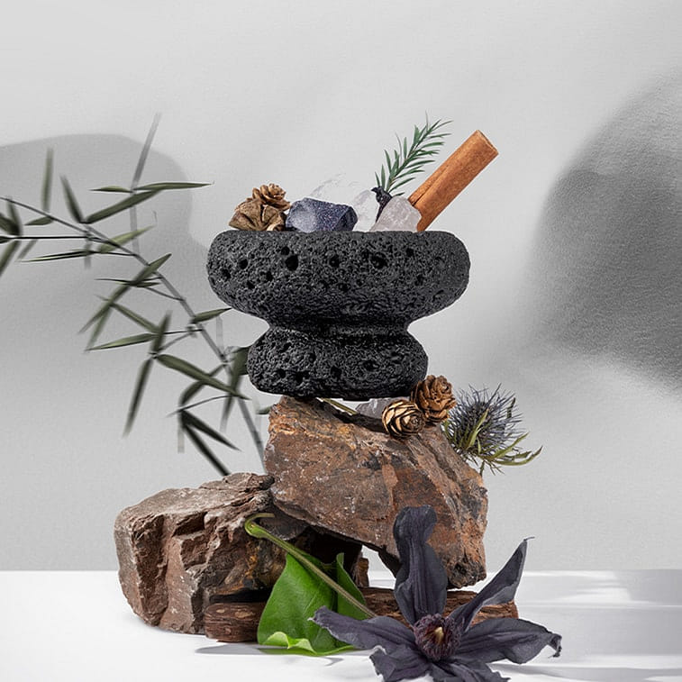 Four Seasons Courtyard Series Aroma- End Fragrance Crystal Sandalwood 1 กล่อง