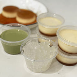 Caramel pudding w. matcha sauce+boba(4pcs) 1 count
