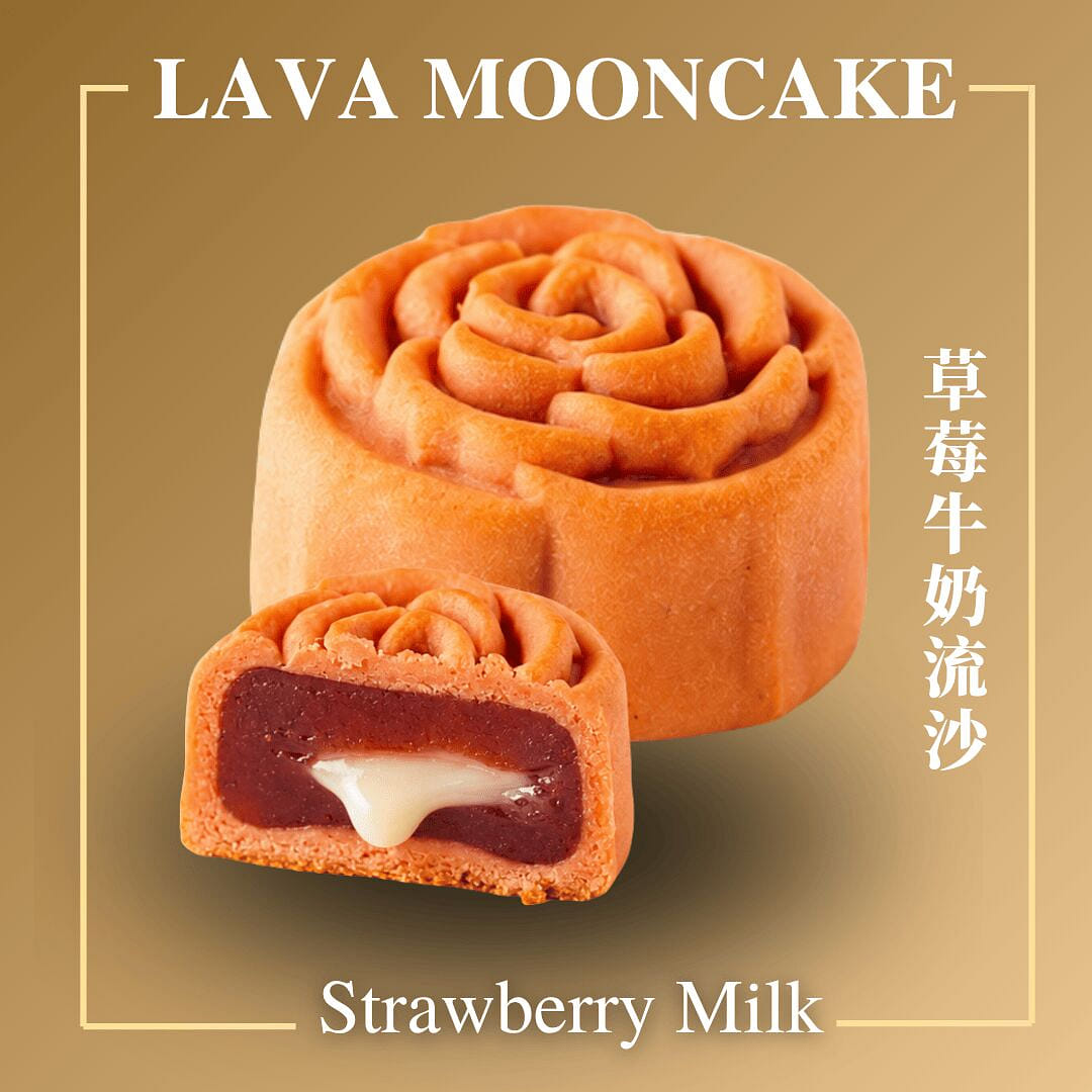 Strawberry Milk Mooncake 50 g