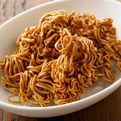 MUJI Chargrilled Soy Sauce Flavor Mini Crispy Noodles 30 g