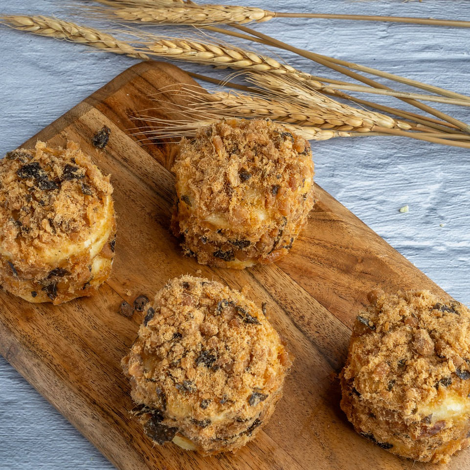 Pork Floss Egg Yolk Mini Cake 2p-HK Diamond 1 each